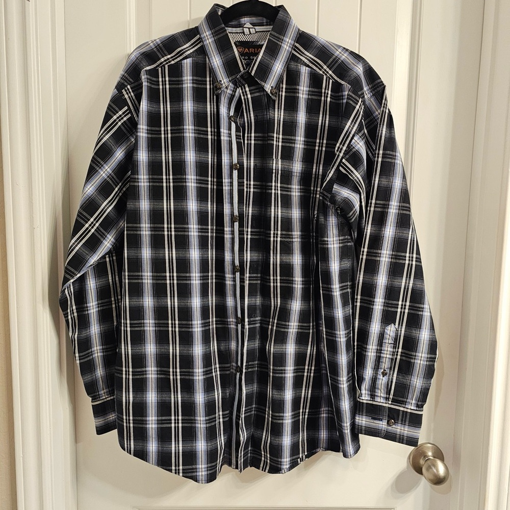 Ariat Pro Series Shirt, long sleeve, size large
